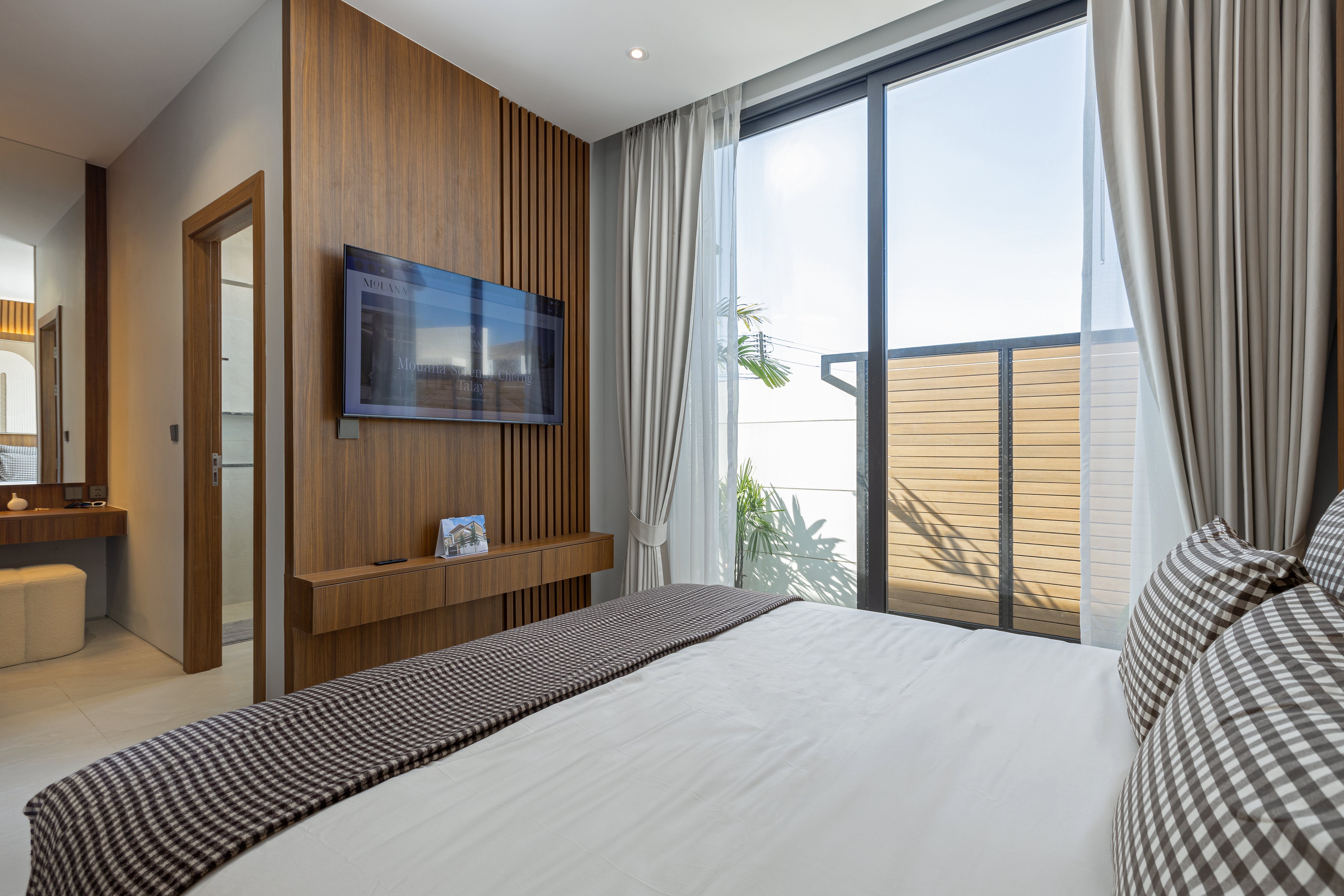 Mouana Serenity Cherng Talay 46